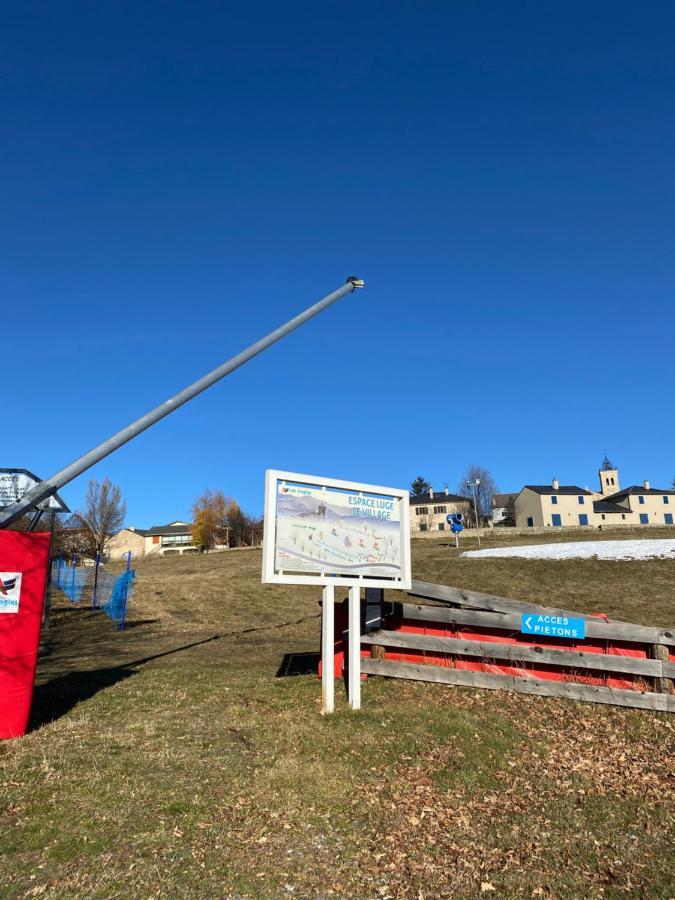 Appartement Aux Pieds Des Pistes ! Les Angles  Exterior foto